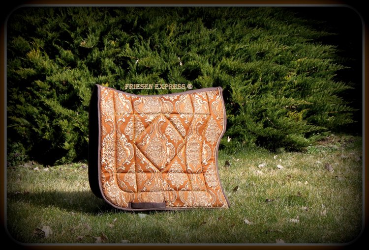 (Bild für) Barockschabracke "DEMI LUNE" Goldschatz - zum Schließen ins Bild klicken