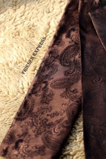 (Bild für) Mähnenschoner Barock Rokko Choco - zum Schließen ins Bild klicken